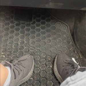 Meet your Posher, Hanin